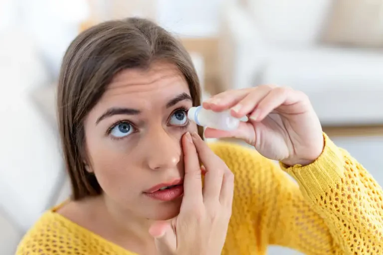 Dry Eye in Women: Why It’s More Common After 40
