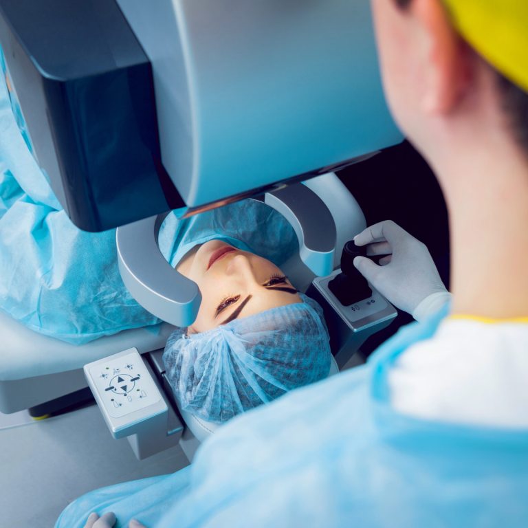 Lasik Surgeon in Bangalore